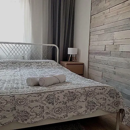 Dp Art 14 Old Town Self Check In *